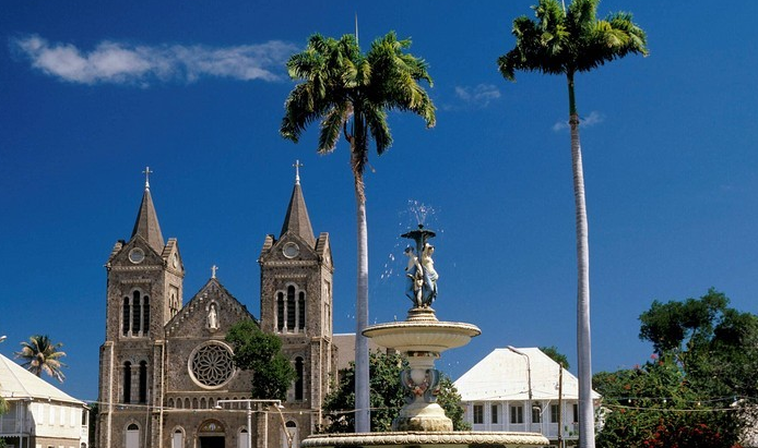 移民圣基茨拿公民身份后能享有哪些津贴补助？