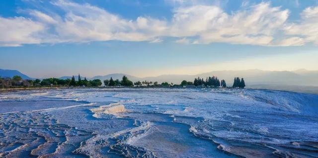 土耳其，永居与护照的权利区别
