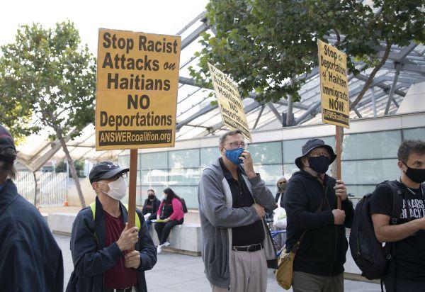 外媒：大批海地移民遭美粗暴驱逐“可怕”画面引众怒
