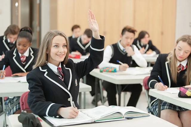 这才是省钱！移民竟然比留学便宜100万？