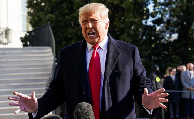 考验拜登的时候到了！移民数量庞大，特朗普抓住机会痛批拜登