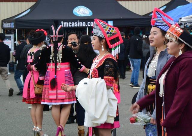 31万苗族被迫移民美国，却被安置在贫民窟里，众多孩子无书可读