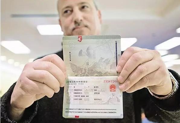 法国疑问：移民到中国的外国人越来越多，却不见一个闹事的