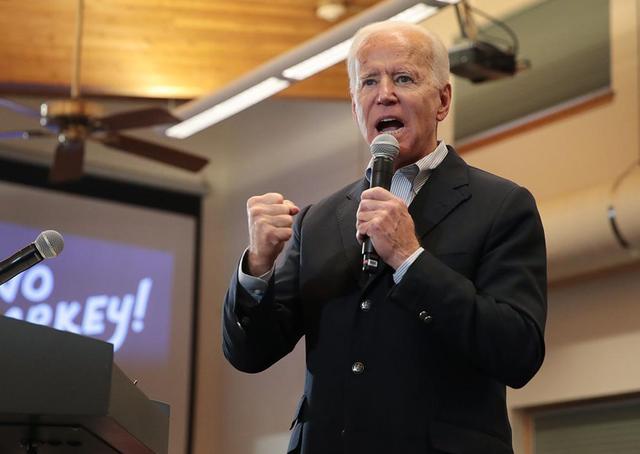 还指责别人！美媒曝光一组移民照片，让世界看到美国人权的真相